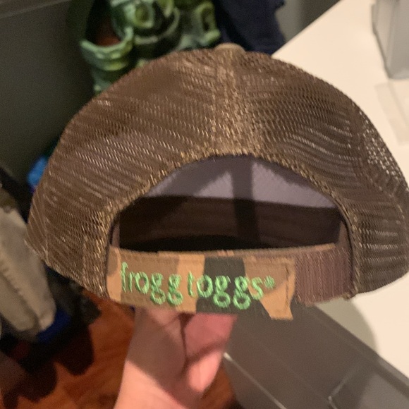 Fort Riggs hat changable back - Picture 2 of 2